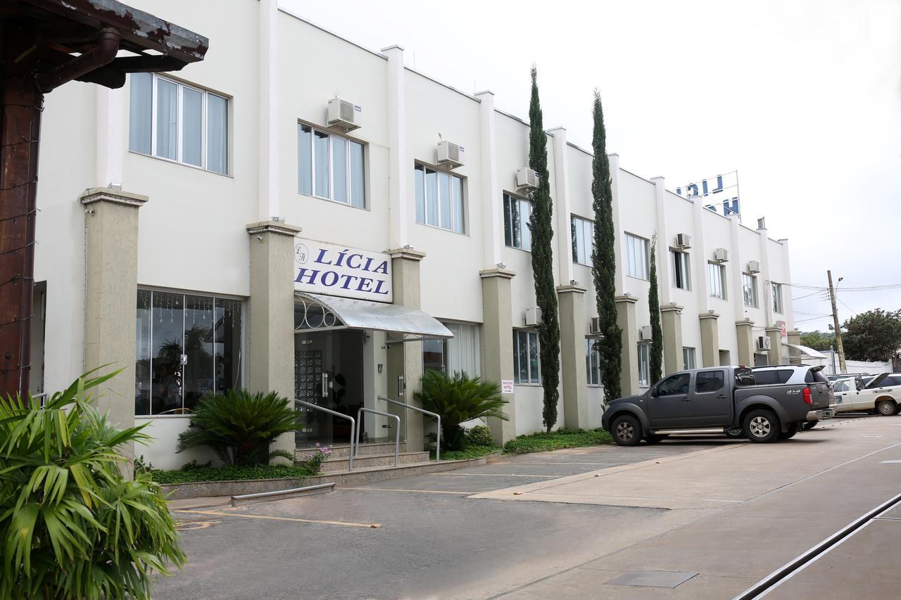 Licia Hotel Joao Pinheiro Ngoại thất bức ảnh
